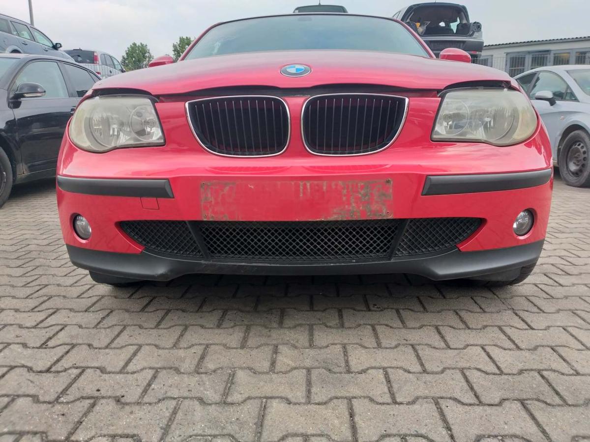 BMW 1er E87 original Stoßstange Stossfänger vorn Japanrot Bj.2006